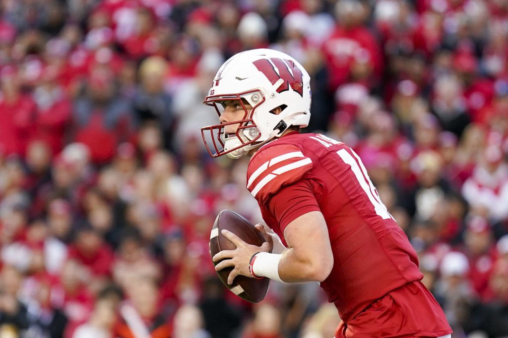 Wisconsin counting on QB Braedyn Locke’s work ethic to help him make up